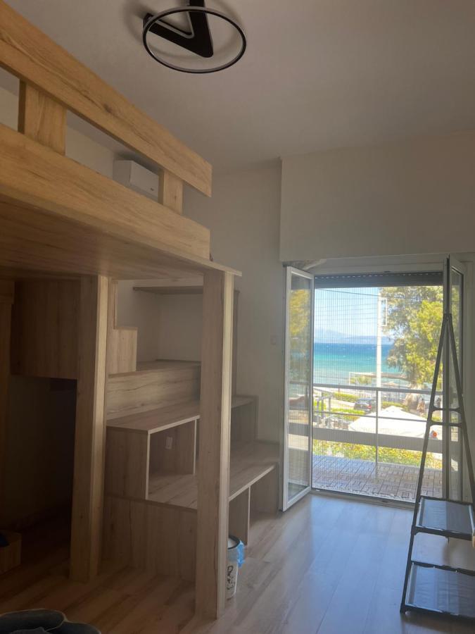 Seaview Room With Share Some Place Афіни Екстер'єр фото